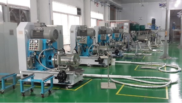 浅析水性环保涂料青青草视频网站